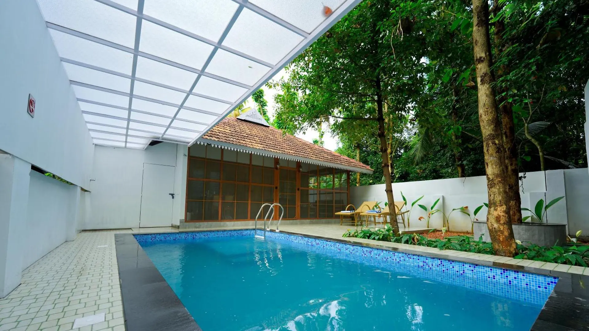 Once Upon The River, Aluva - Near Cochin International Airport Kochi